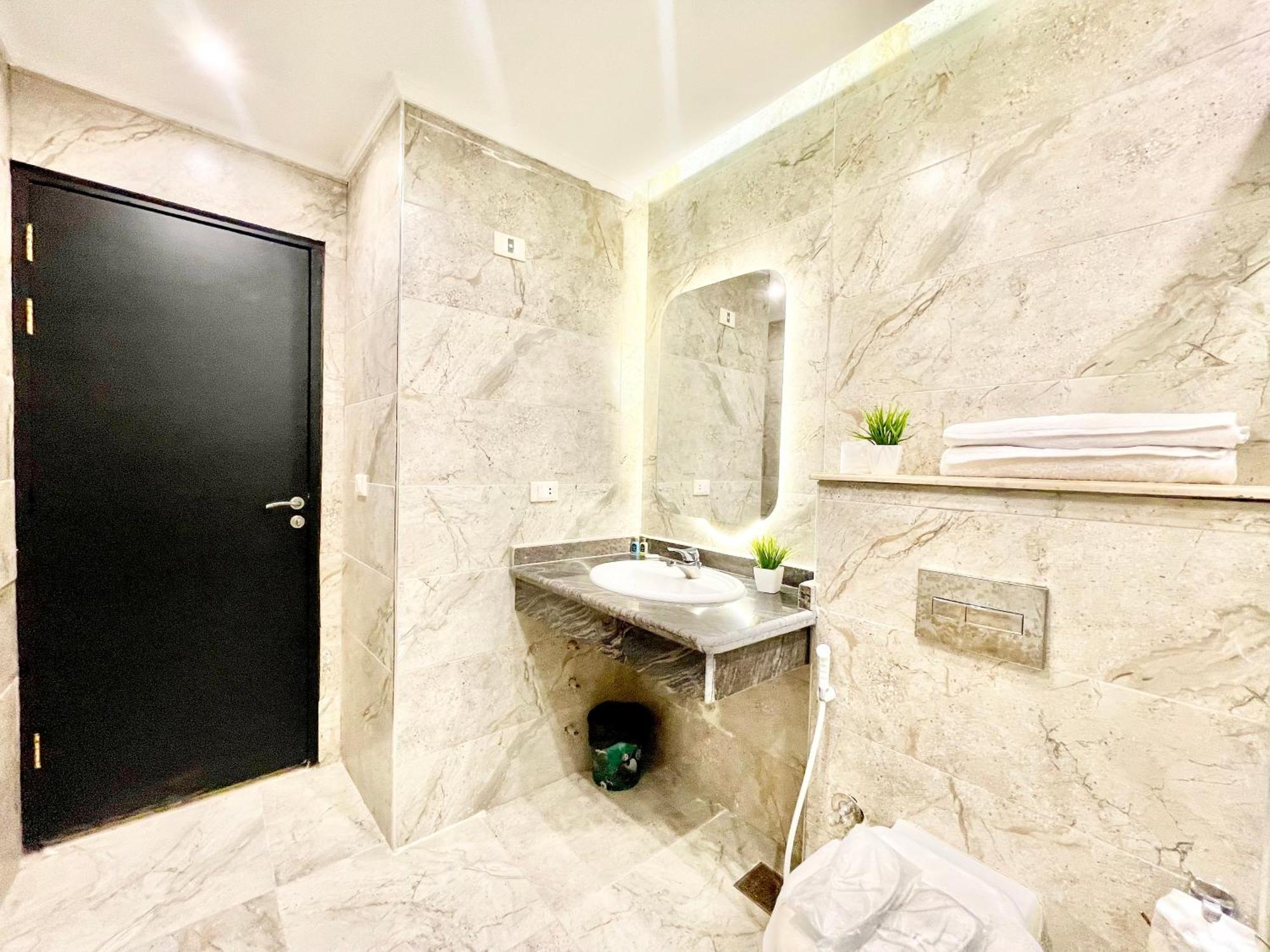 Al Kawm al Akhdar Comfort Giza Inn View מראה חיצוני תמונה